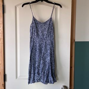 Old Navy Short Blue Flower Dress